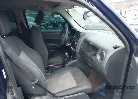 2014 Jeep Patriot Sport z USA, uszkodzony, nr VIN 1C4NJRBB3ED688758